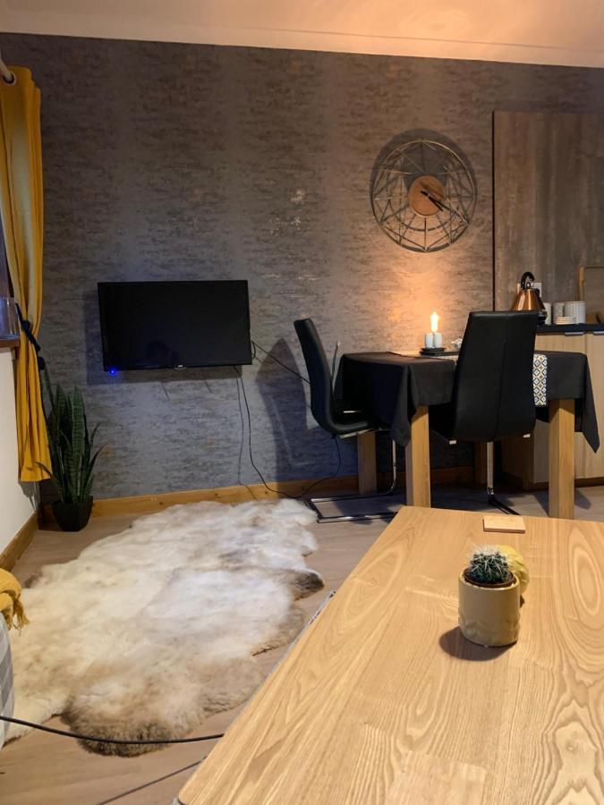 Aaron's Bothy *